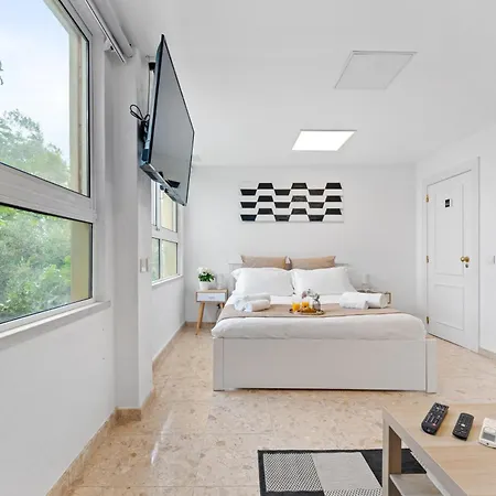 Mbird 19 101 شقة إستوريل